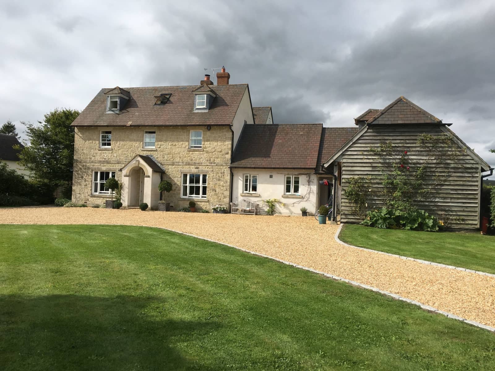 Housesitting assignment in Pewsey, United Kingdom