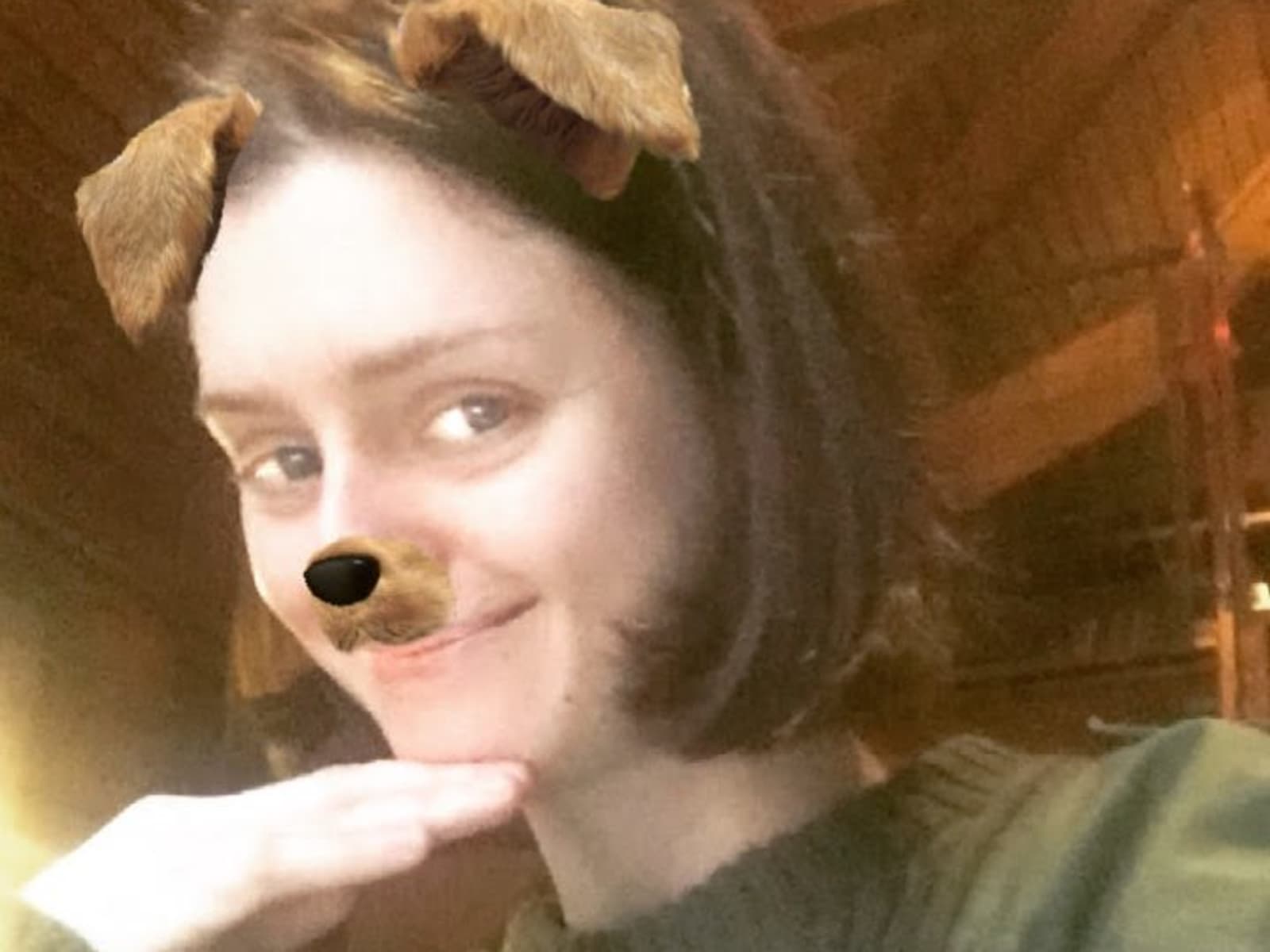 Ella from London, United Kingdom