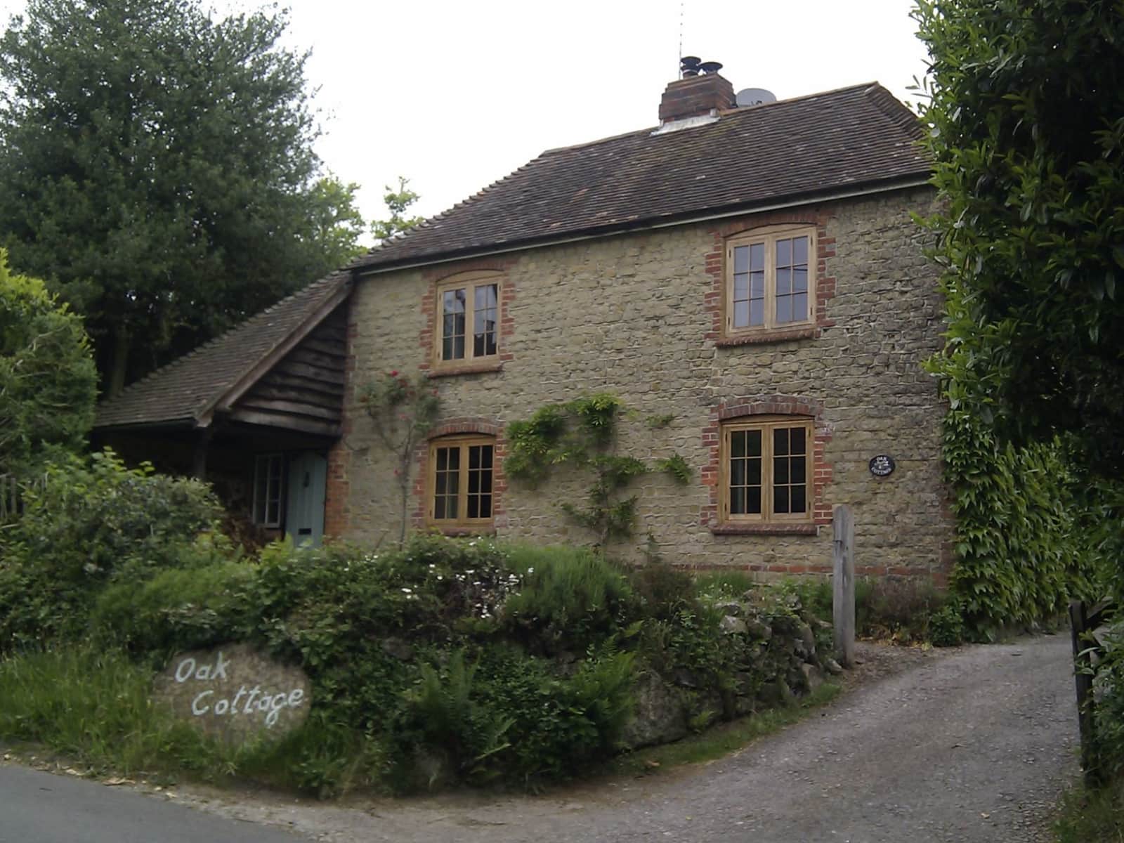 Housesitting assignment in Haslemere, United Kingdom