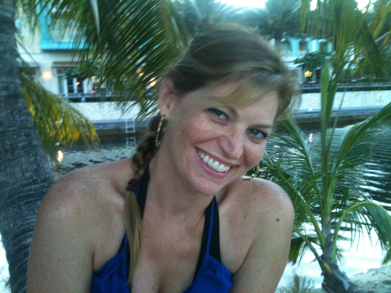 Elizabeth from Dallas, Texas, United States
