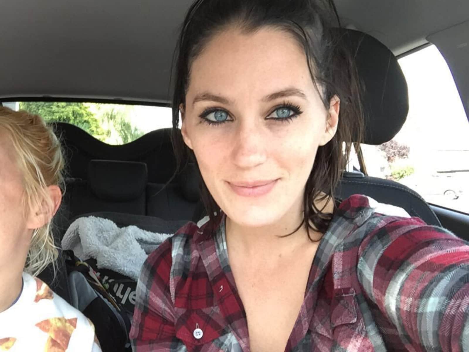 Emma & Carly from Ann Arbor, Michigan, United States