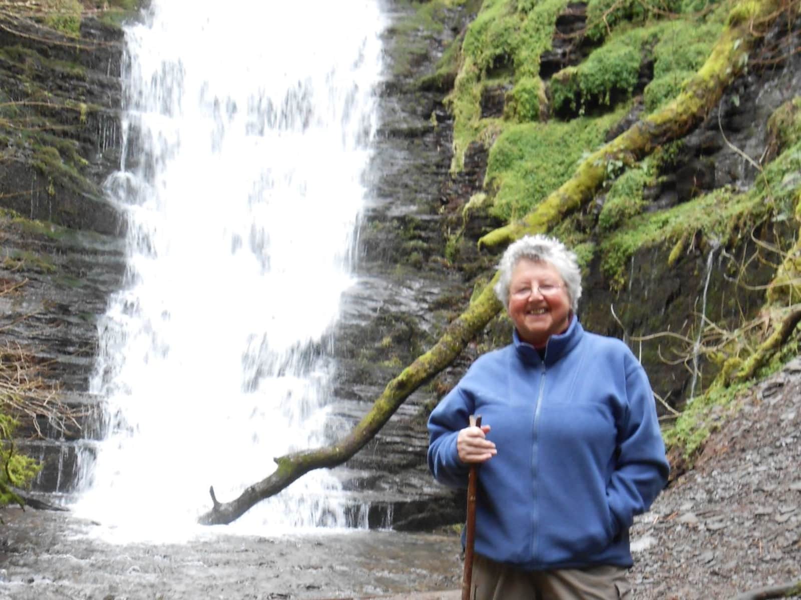 Maureen from Ludlow, United Kingdom