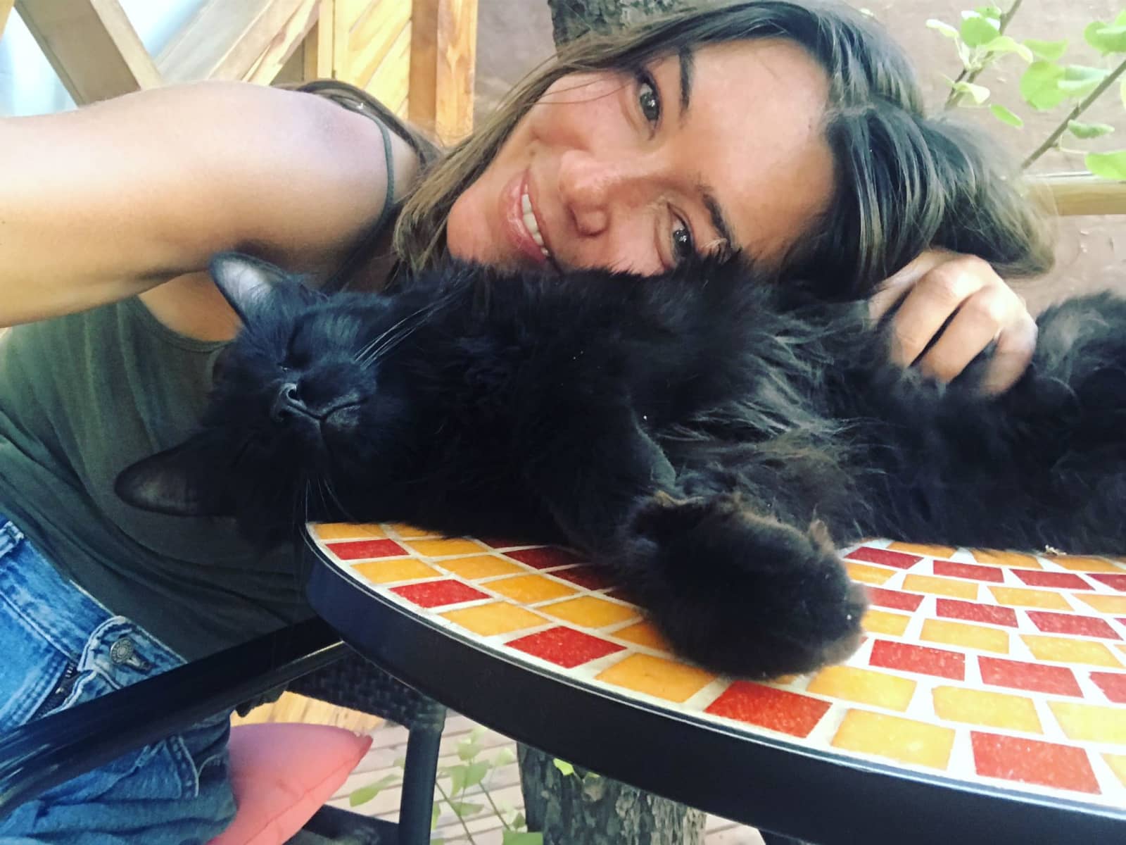 Mimi from London, United Kingdom