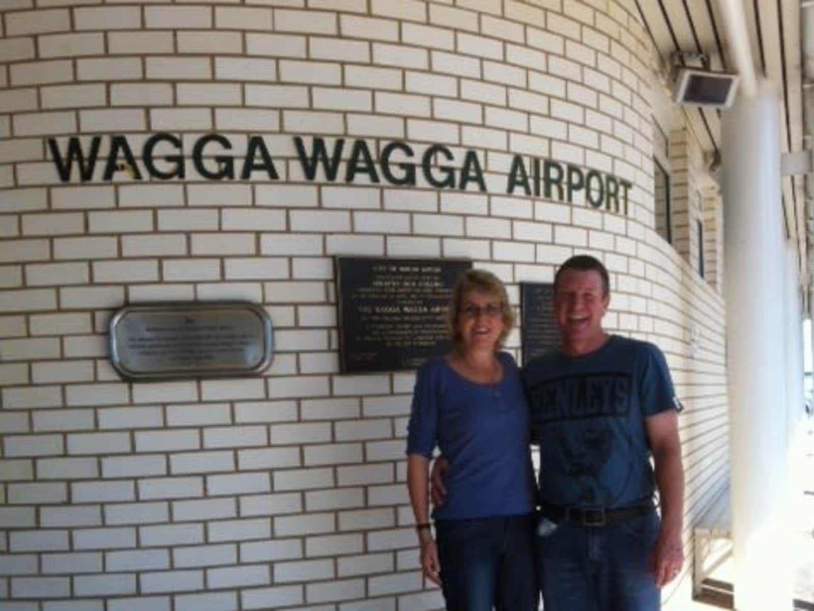 Wayne & Jacqui from Wagga Wagga, New South Wales, Australia