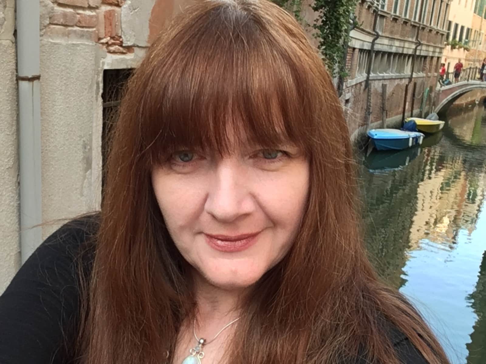 Carolyn from Falkirk, United Kingdom
