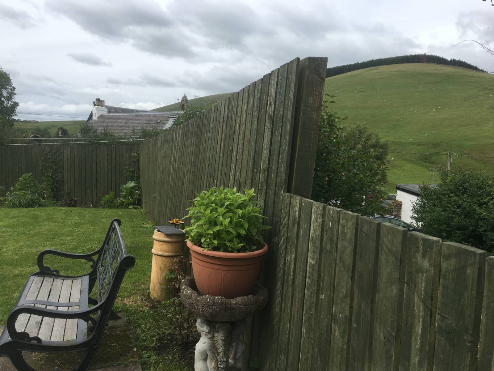 Housesitting assignment in Biggar, United Kingdom
