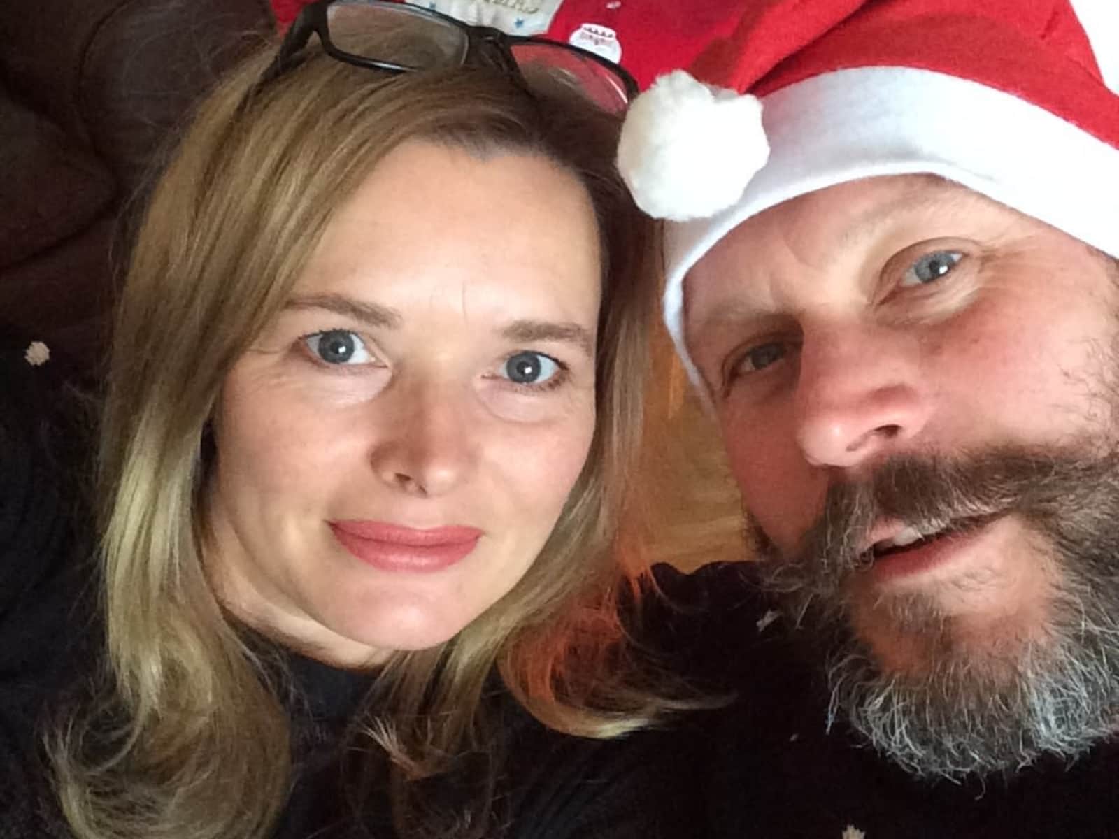 Sue & Steve from Saint-Aulaye, France