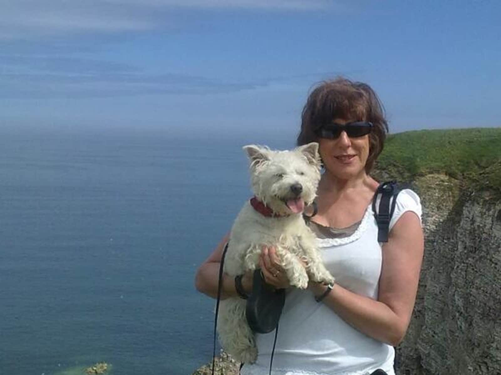 Glynis from Skipton, United Kingdom