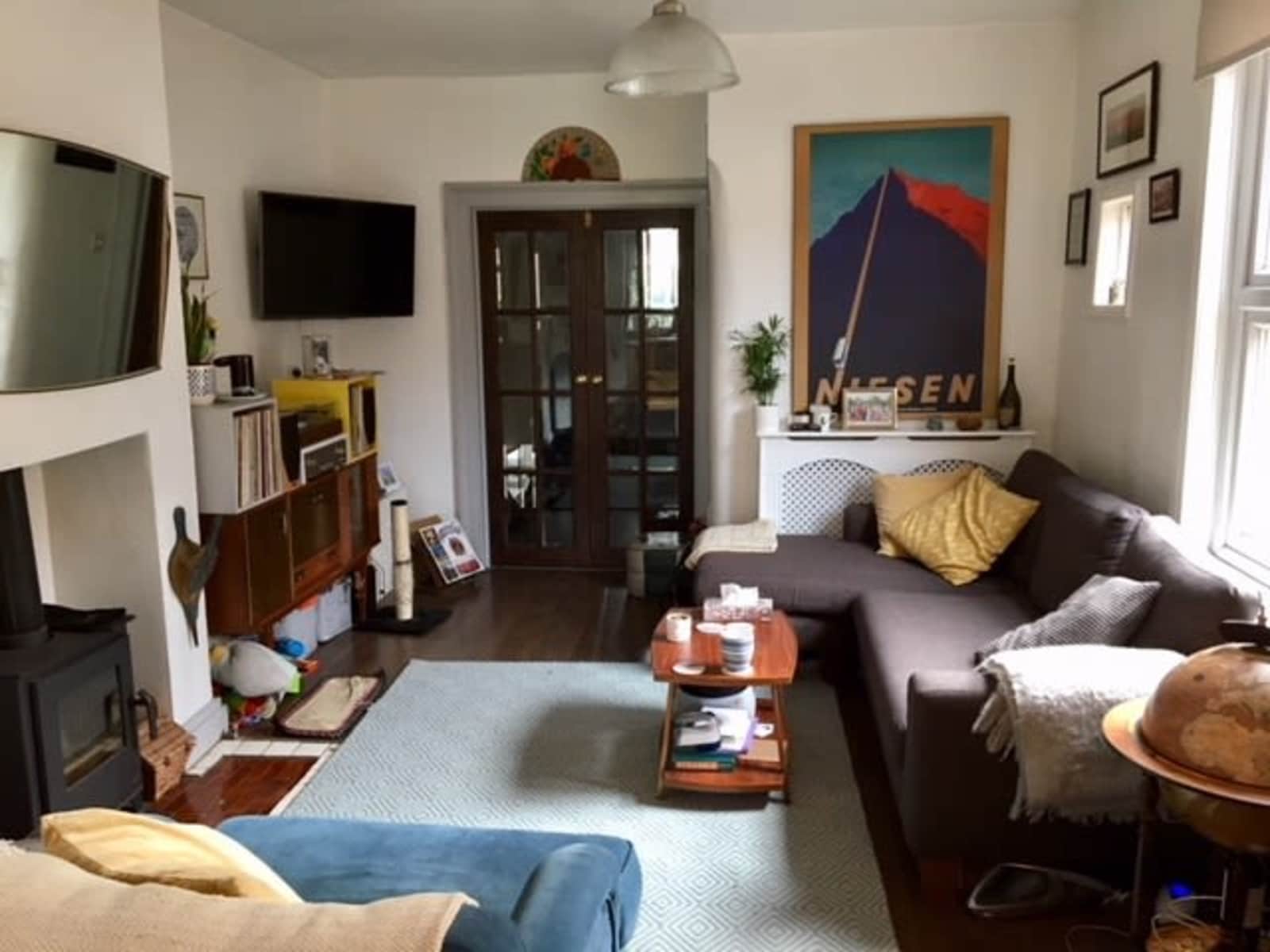Housesitting assignment in Seven Sisters, United Kingdom