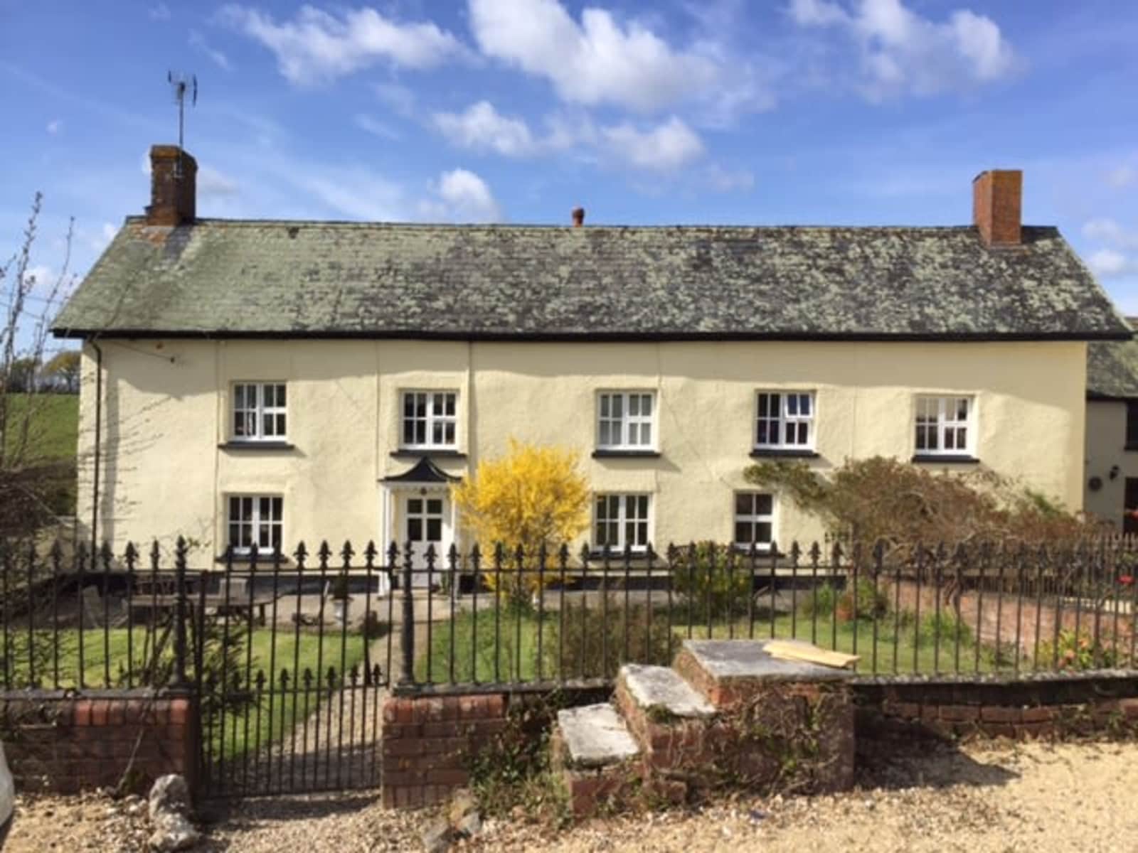 Housesitting assignment in Tedburn Saint Mary, United Kingdom
