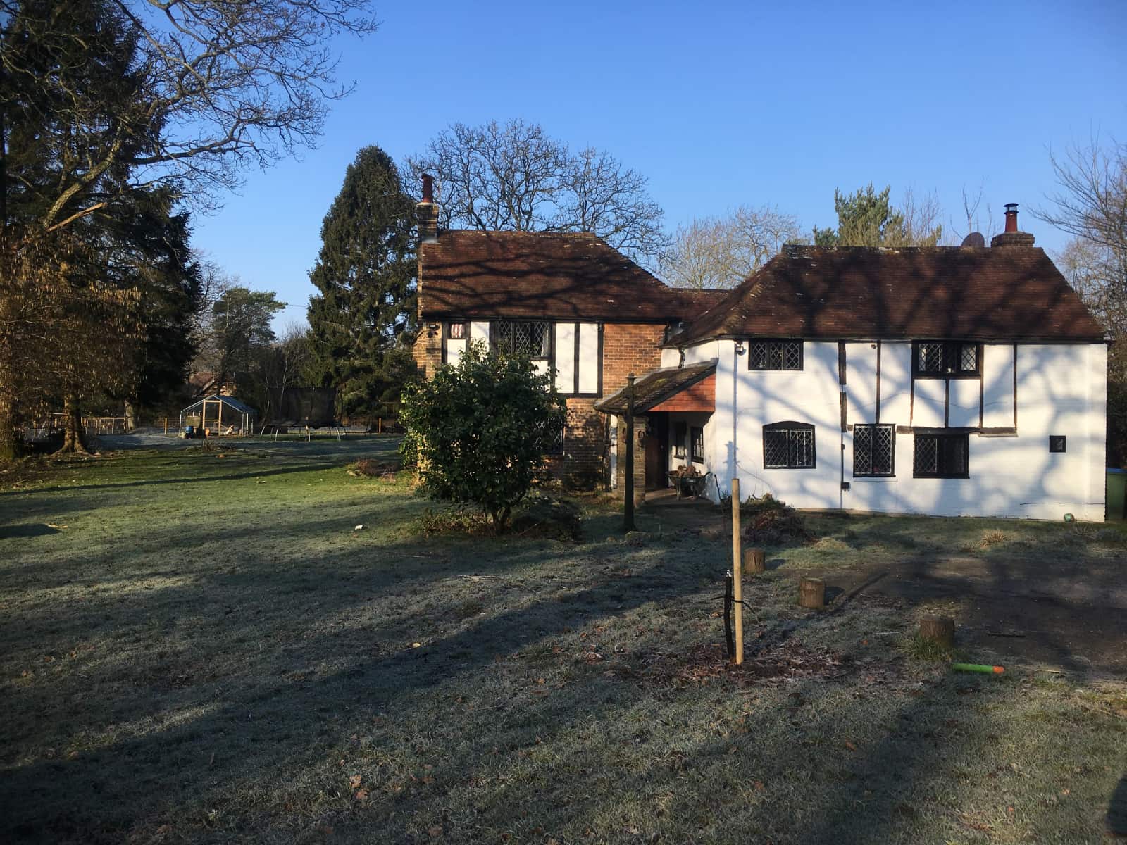 Housesitting assignment in Thakeham, United Kingdom
