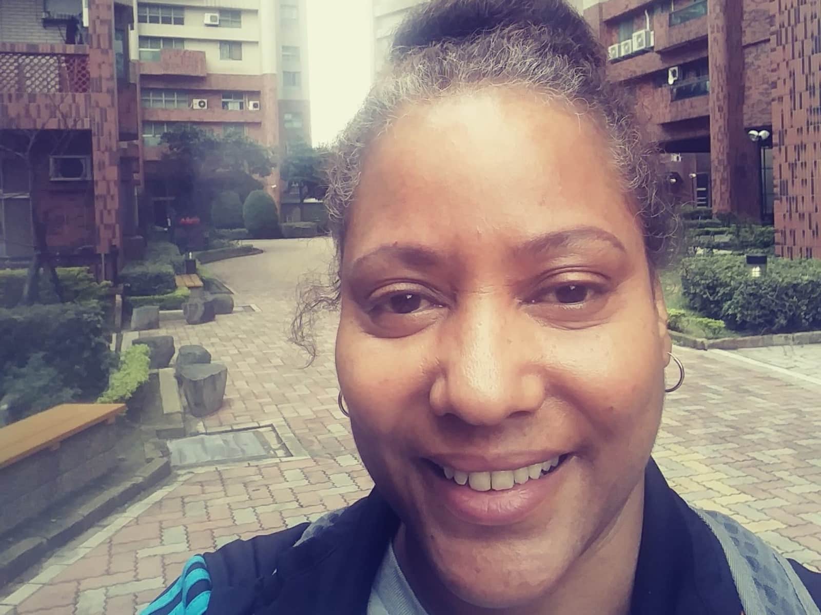 Lisa from San Francisco, California, United States