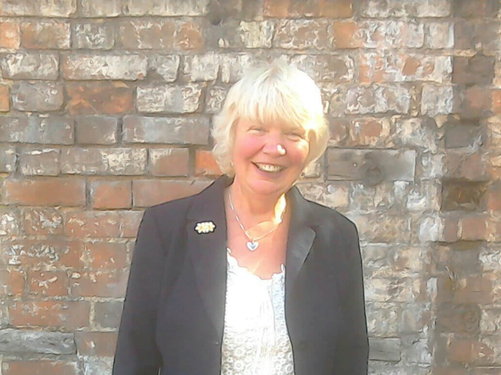 Theresa from Cwmbran, United Kingdom
