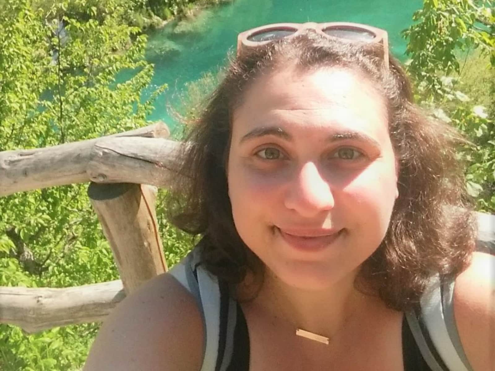 Yana from Atlanta, Georgia, United States