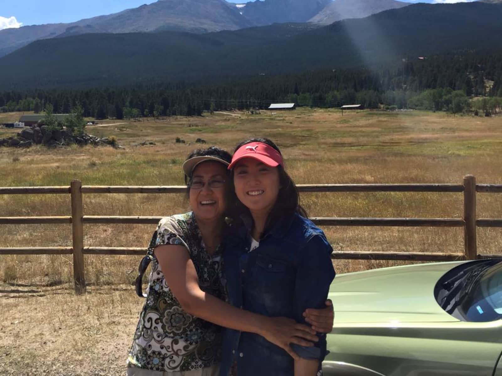 Leira & Lanhi (my mother) from Phoenix, Arizona, United States