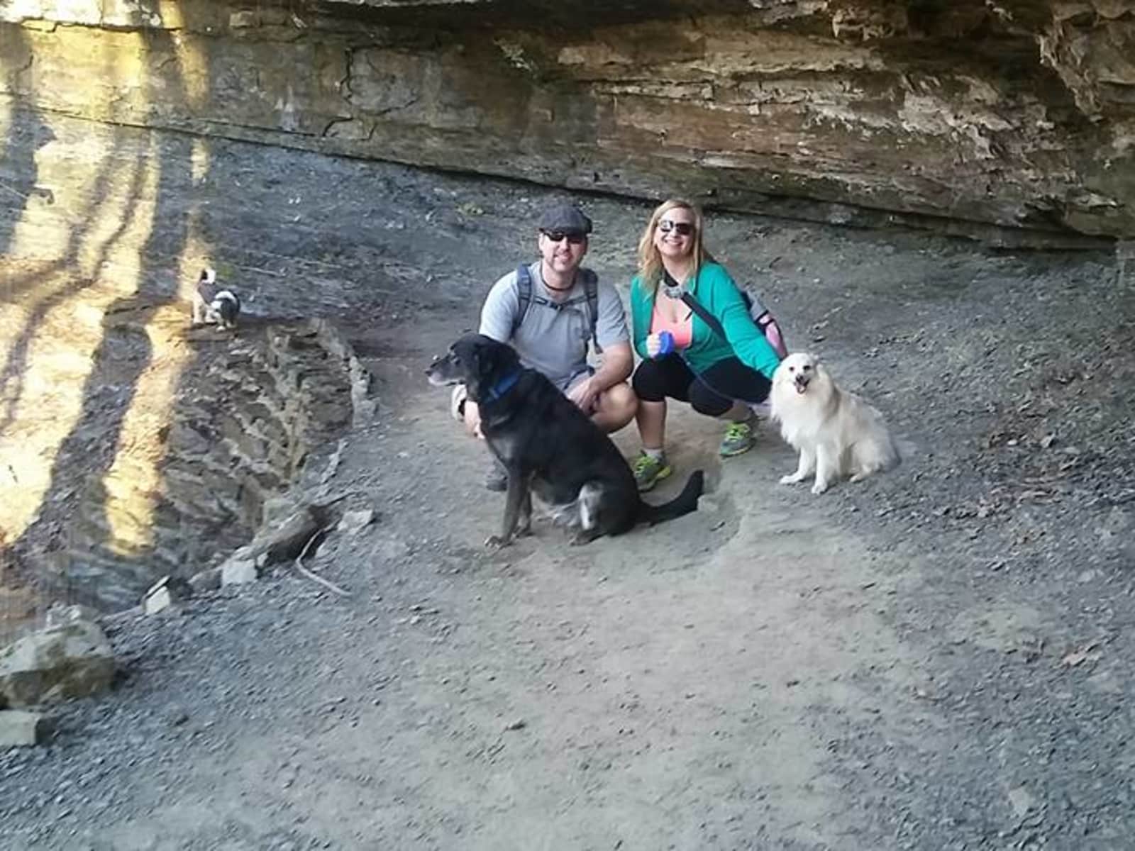 Lisa & Josh from Rogers, Arkansas, United States
