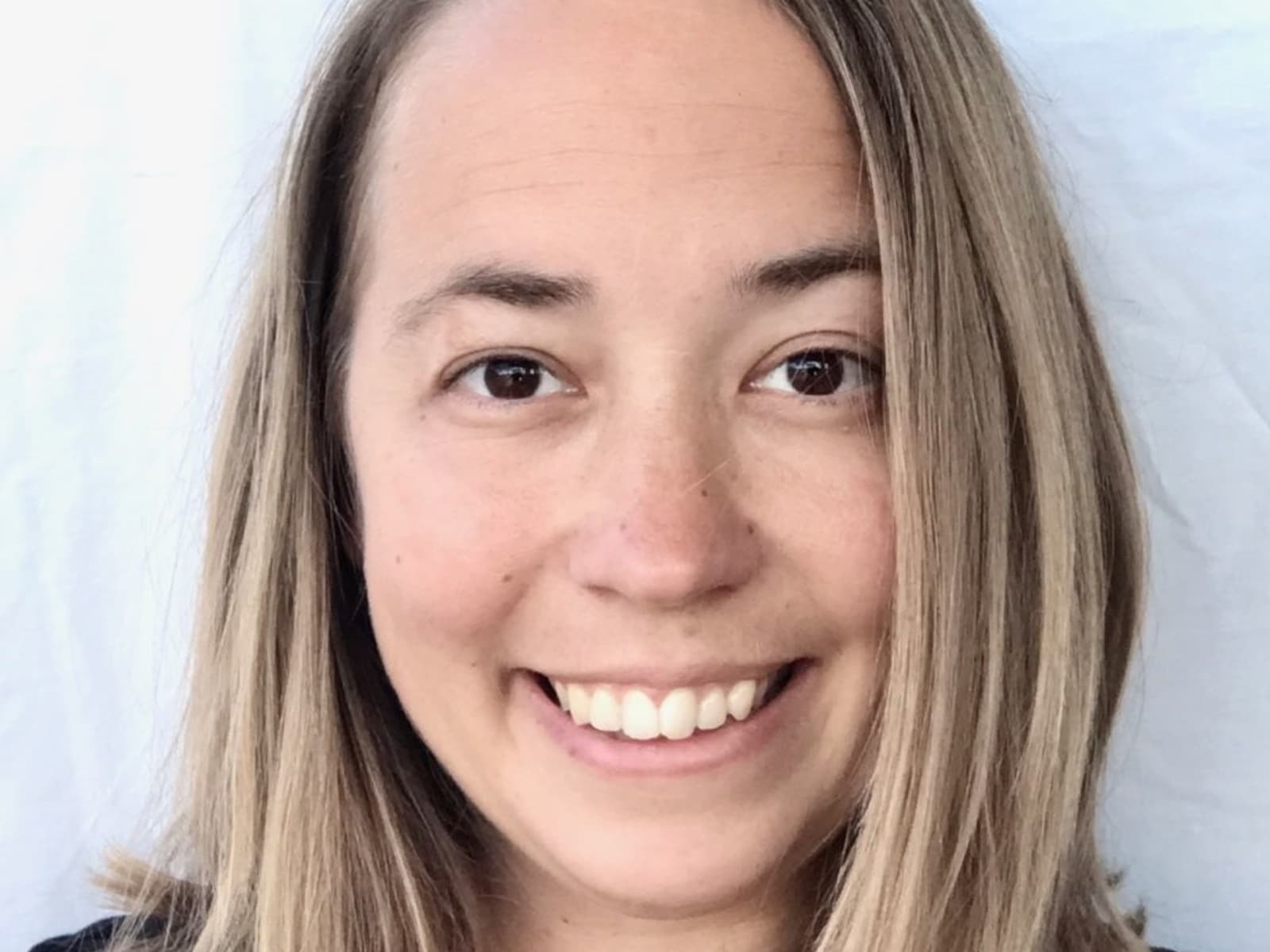Eva from Auckland, New Zealand