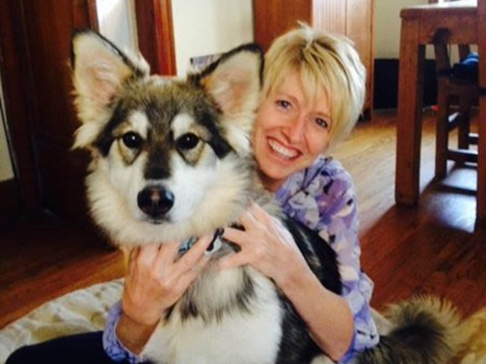 Shelly from Victoria, British Columbia, Canada