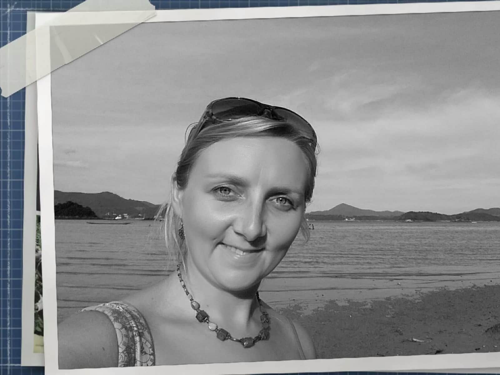 Fiona & Leigh from Hong Kong, Hong Kong
