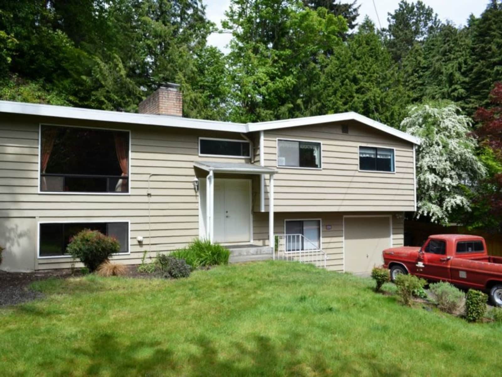 Housesitting assignment in Kenmore, Washington, United States