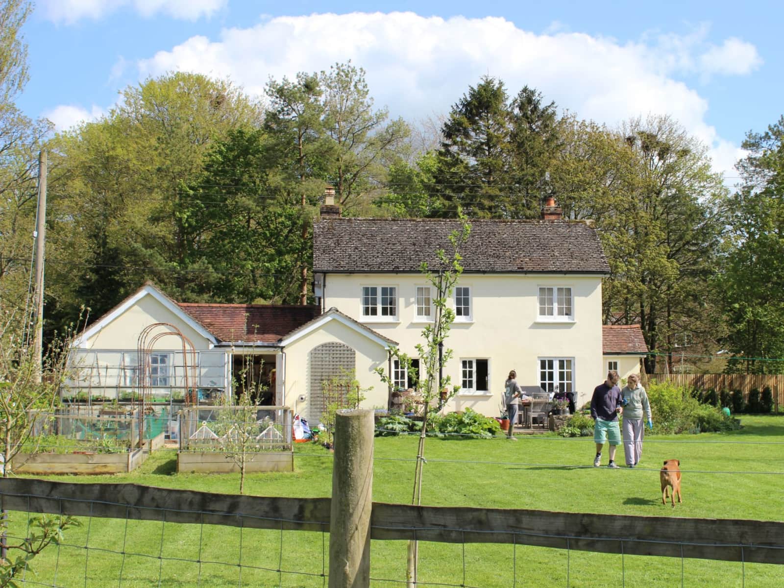Housesitting assignment in Pewsey, United Kingdom