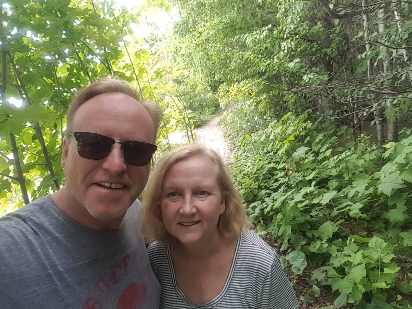 Paul & Linda from Fonthill, Ontario, Canada