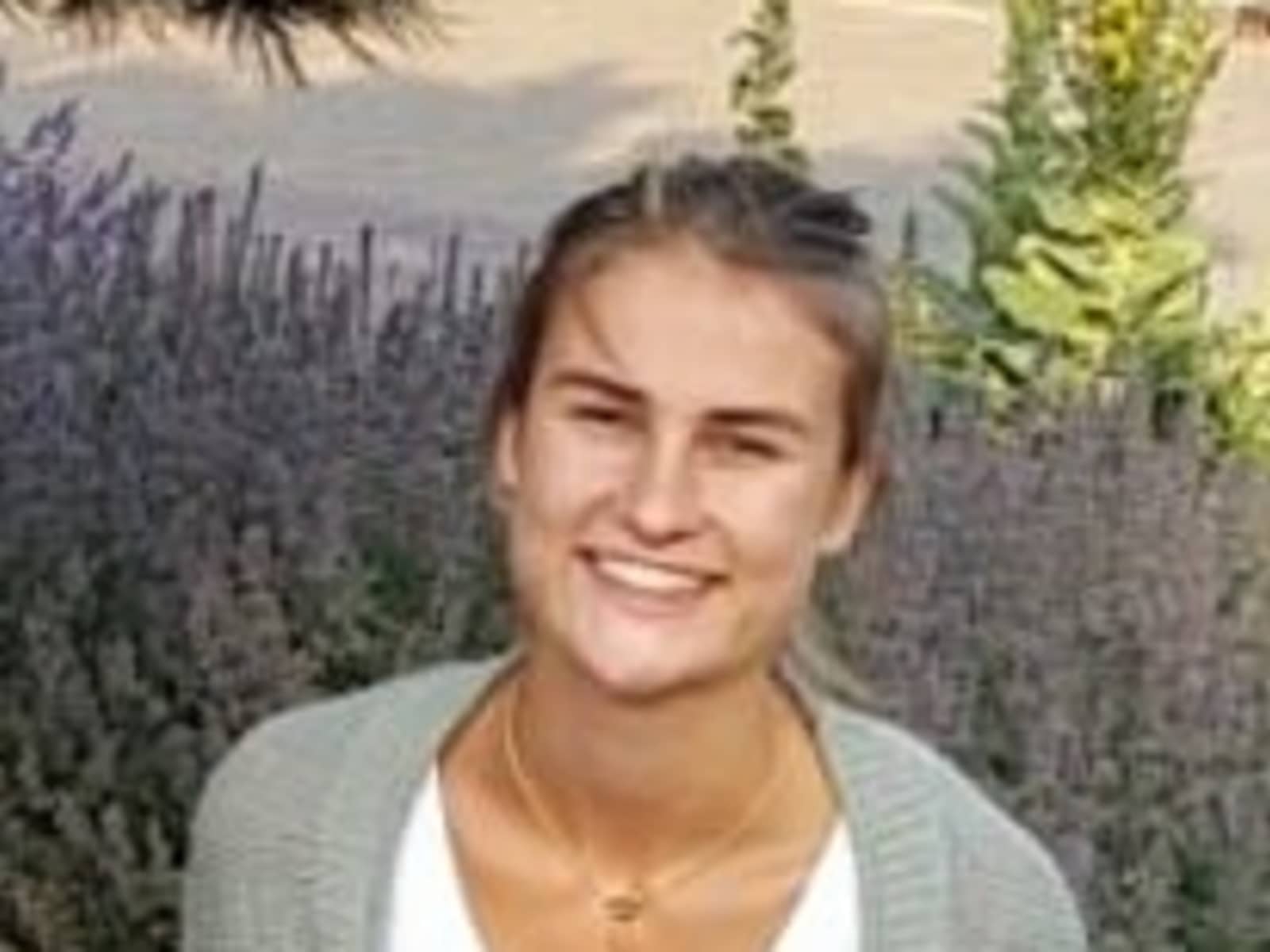 Lis from The Hague, Netherlands