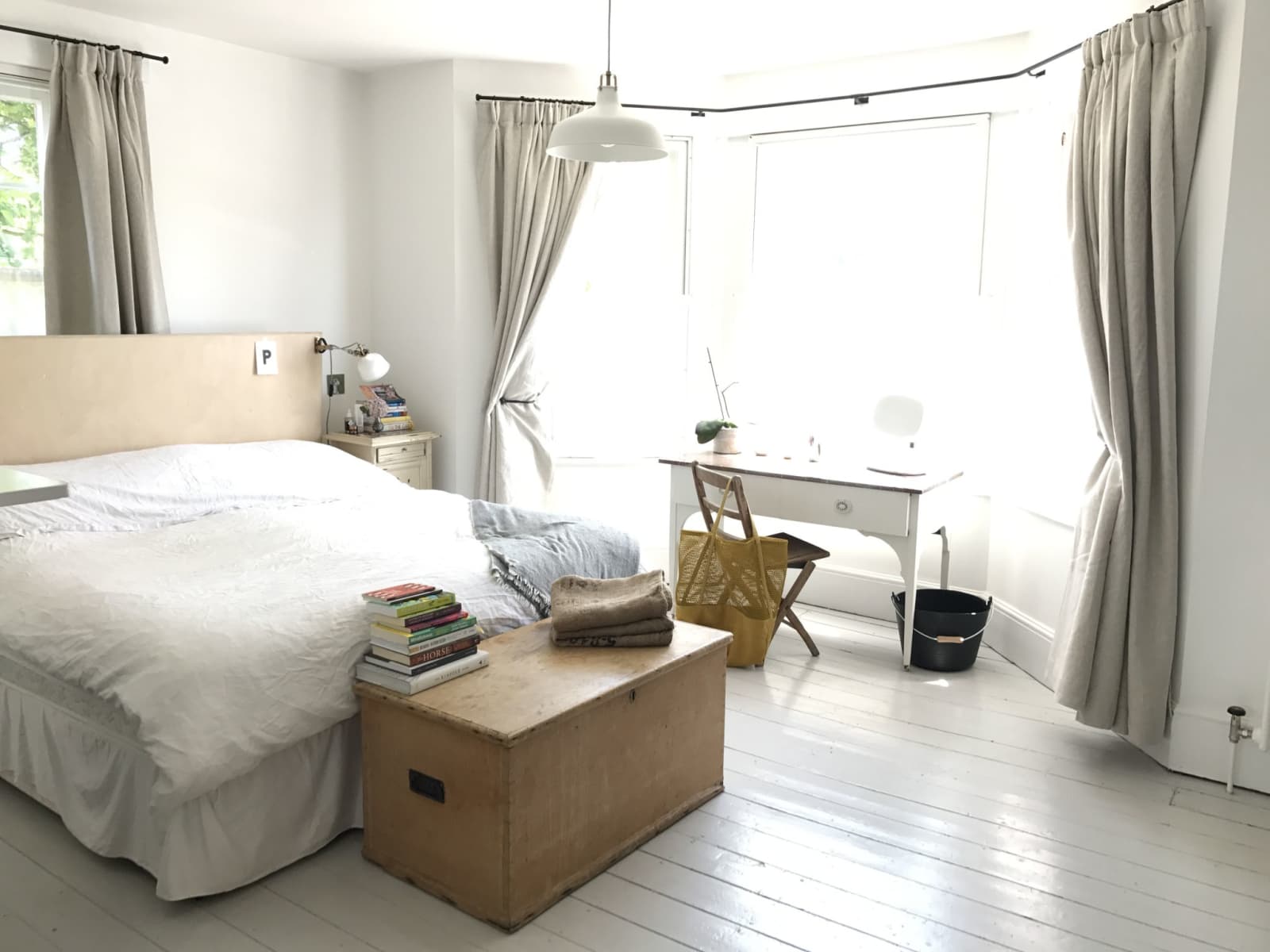 Housesitting assignment in Lewes, United Kingdom