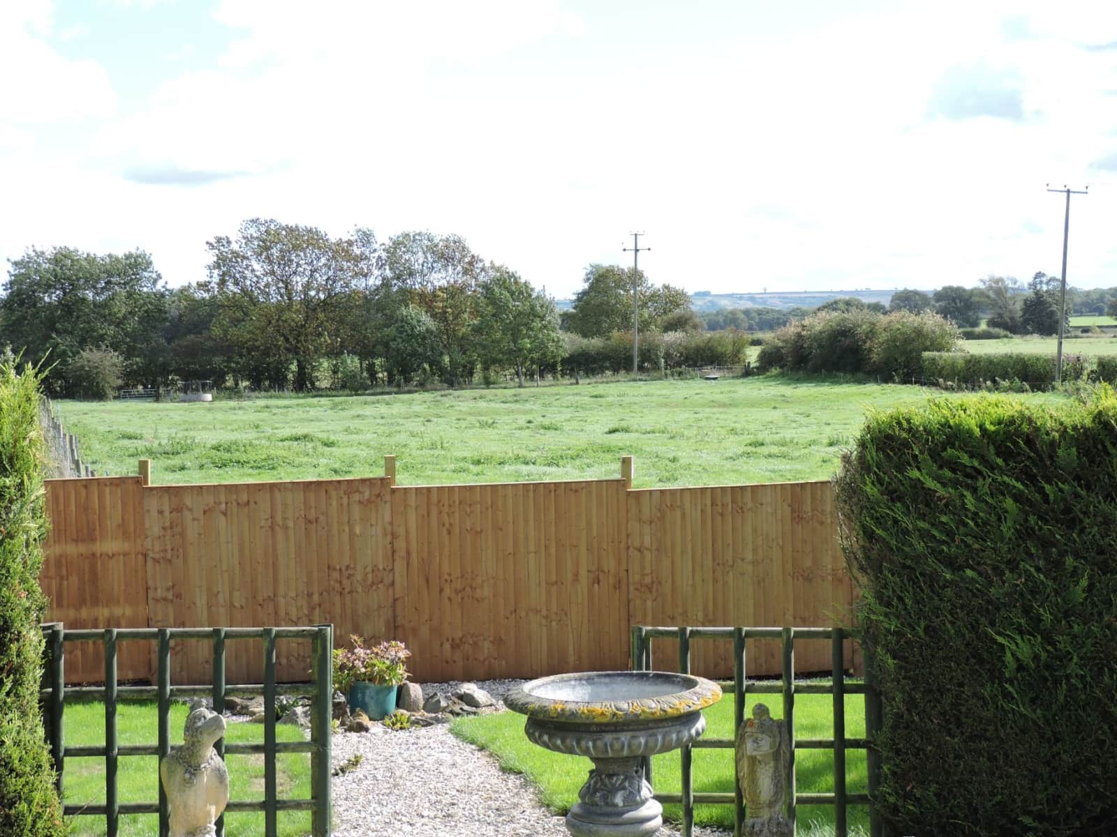 Housesitting assignment in Caistor, United Kingdom