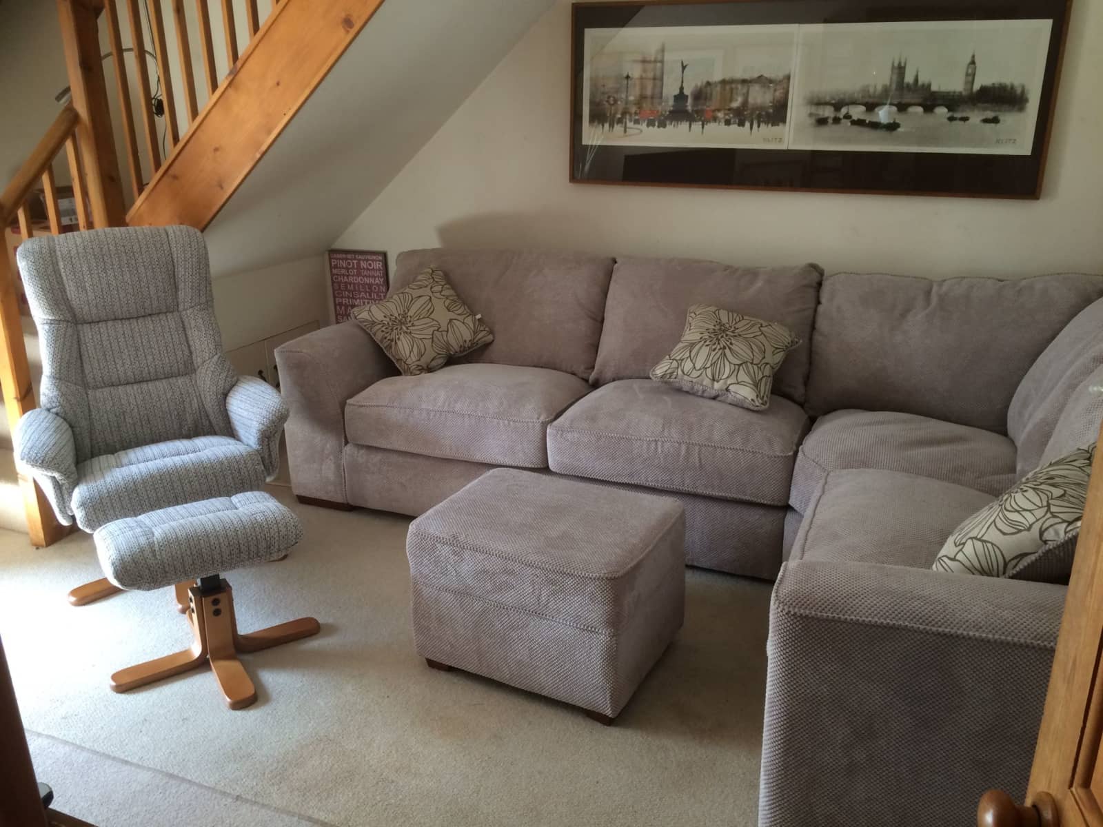 Housesitting assignment in Totnes, United Kingdom
