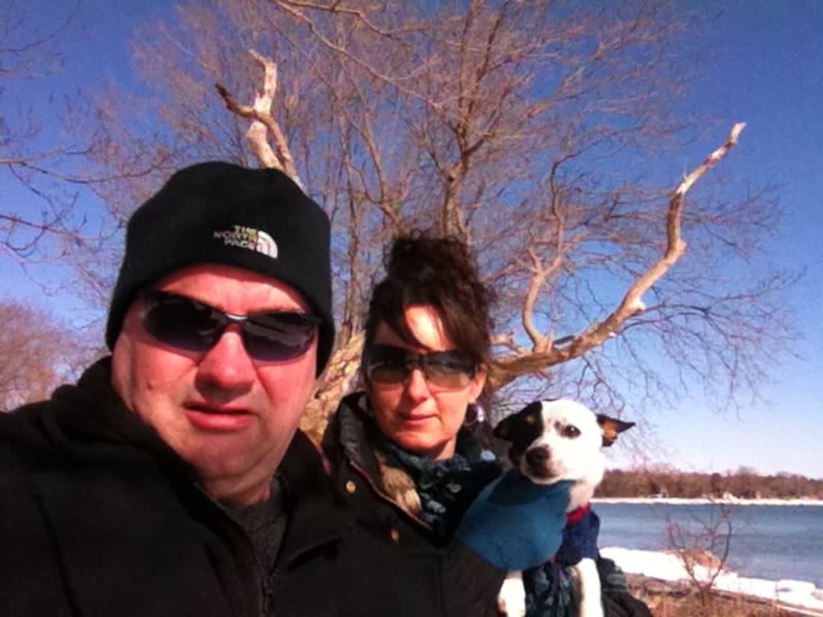 Gilles l & Danyiel from Kingston, Ontario, Canada