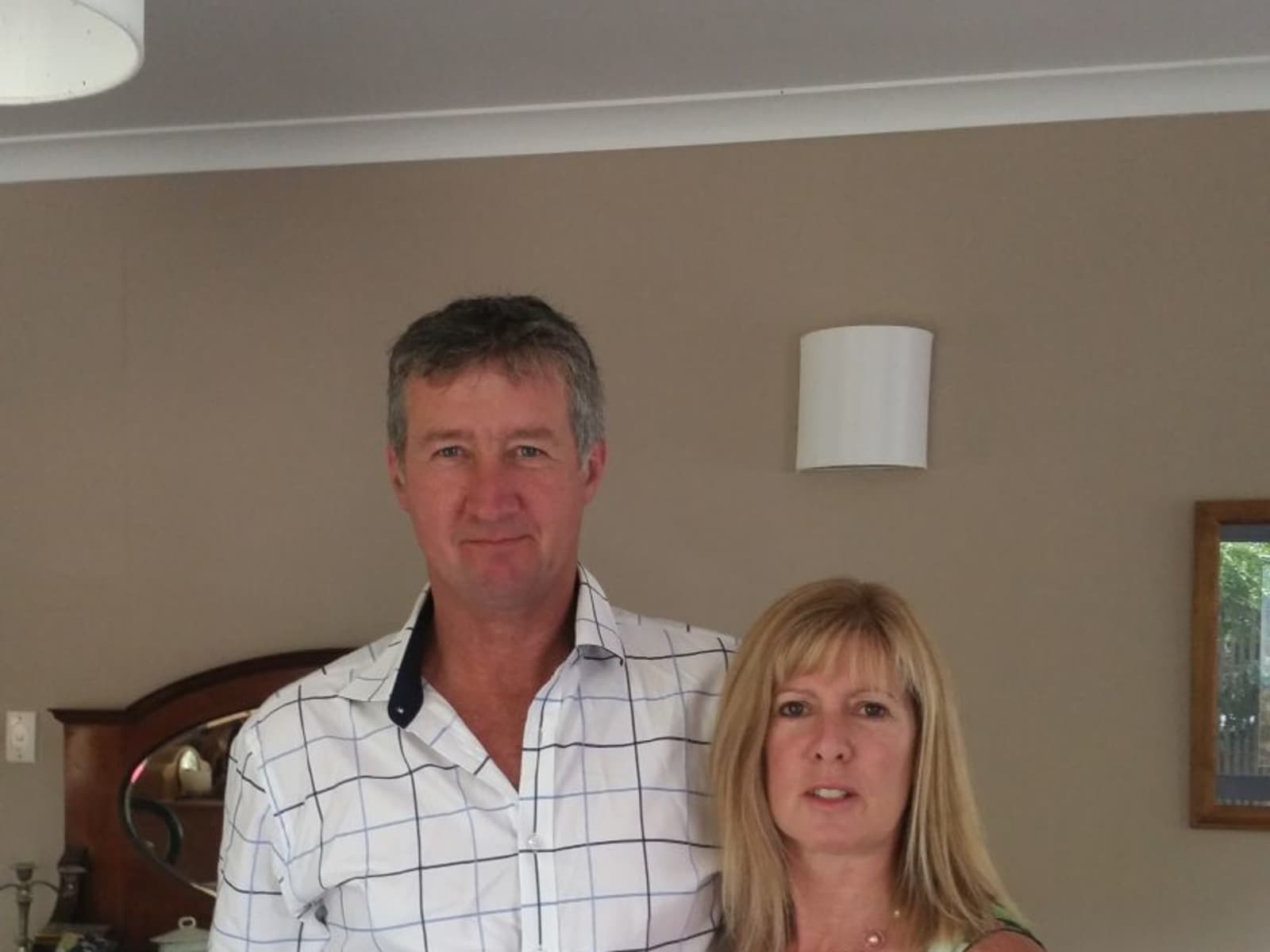 Joanne and steve & Steve from Raetihi, New Zealand