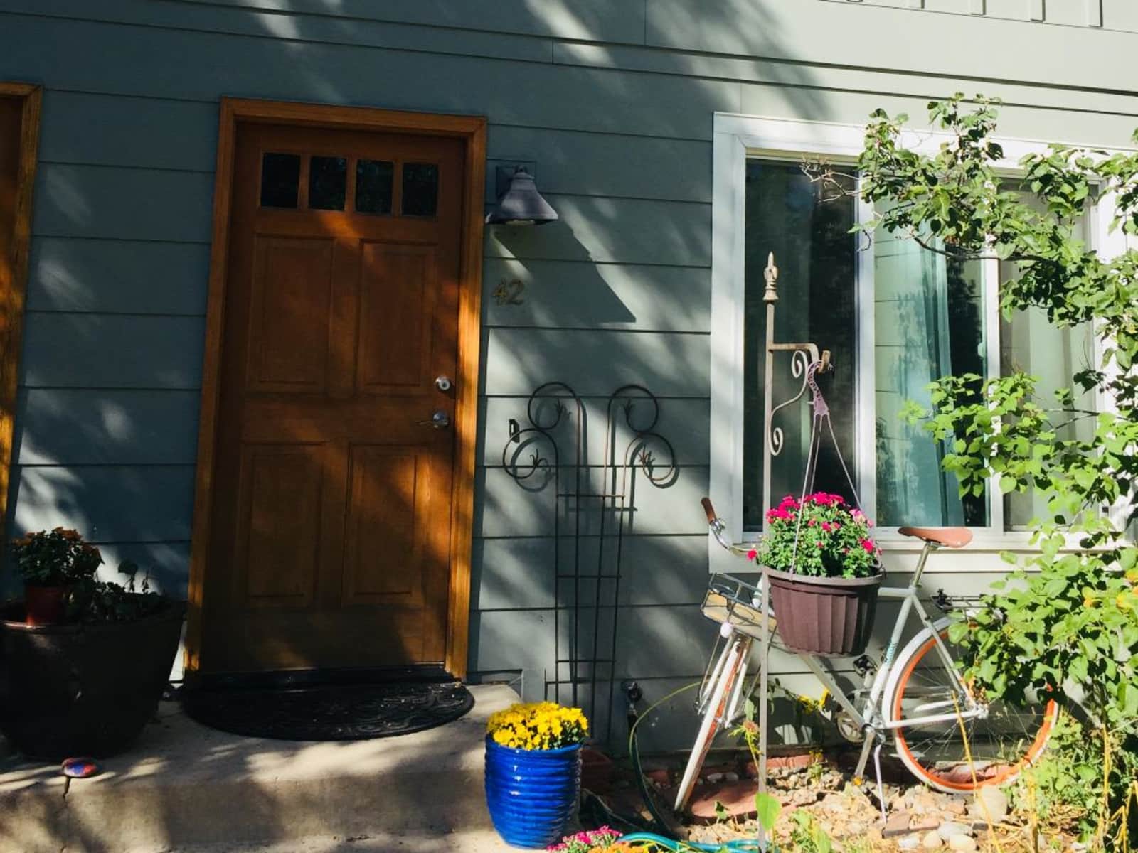 Housesitting assignment in Boulder, Colorado, United States