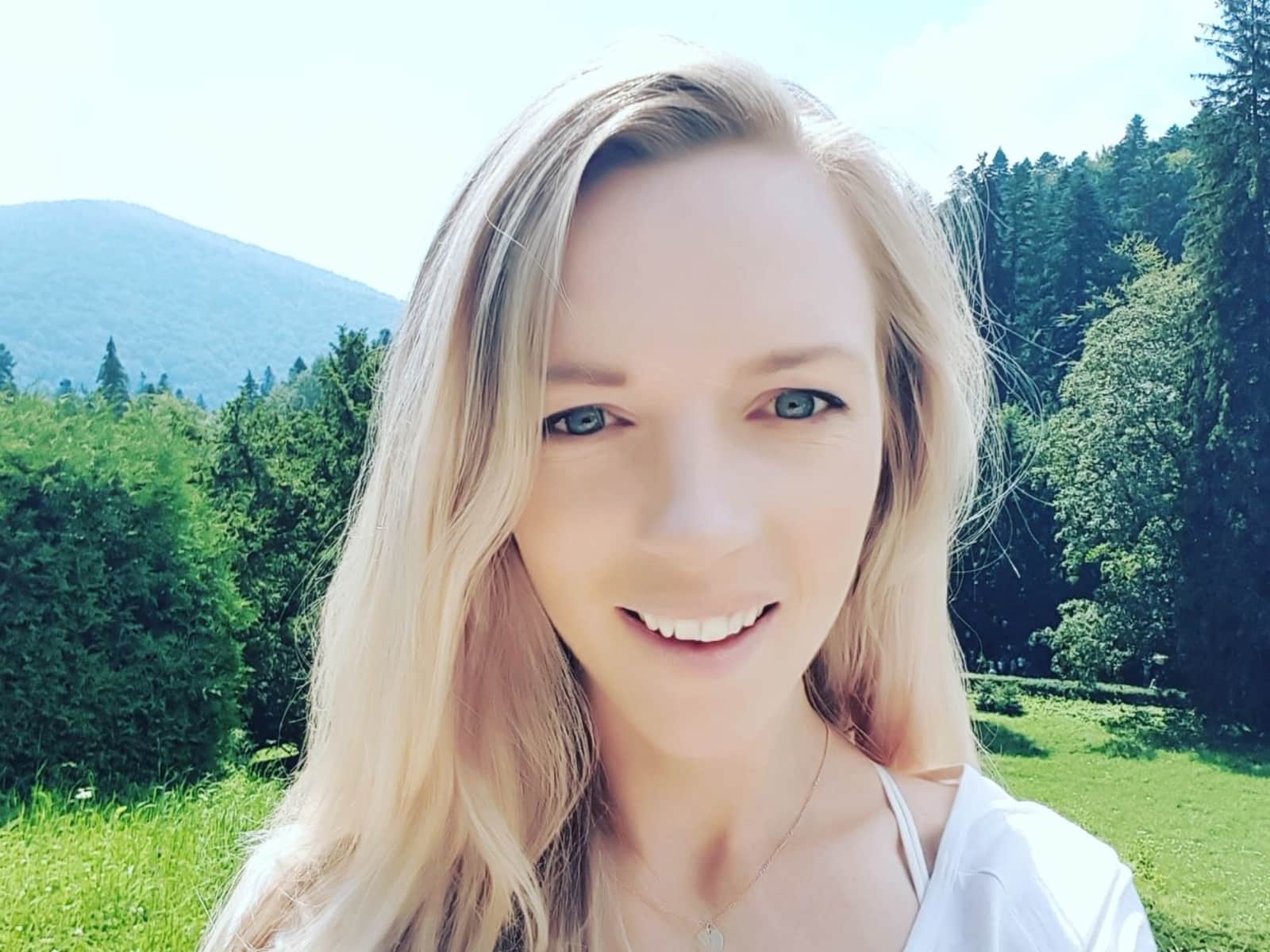 Jaimie-lee from Victoria, British Columbia, Canada