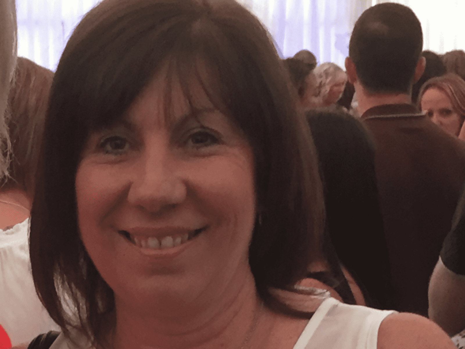 Debra from Gravesend, United Kingdom
