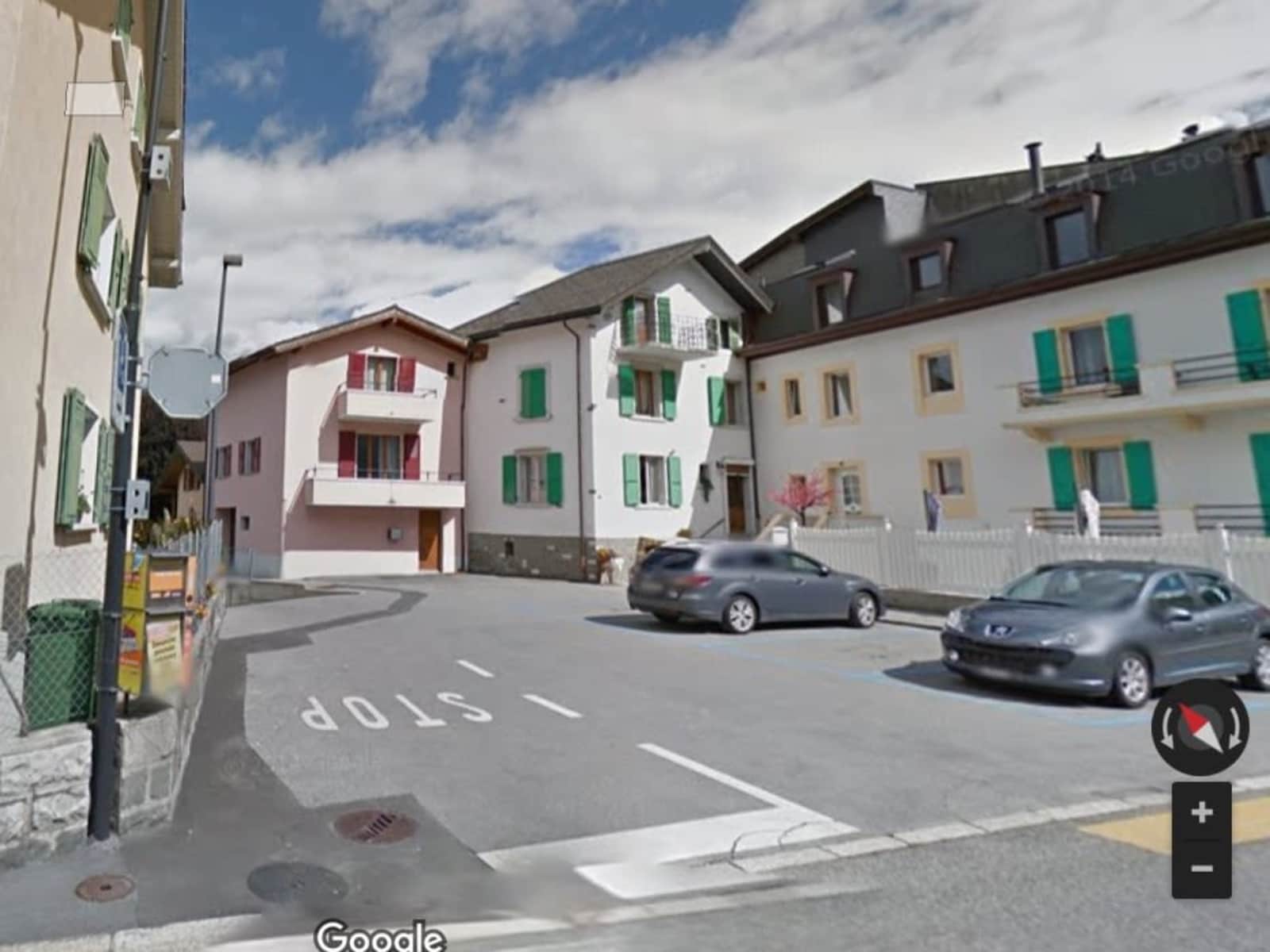 Housesitting assignment in Massongex, Switzerland