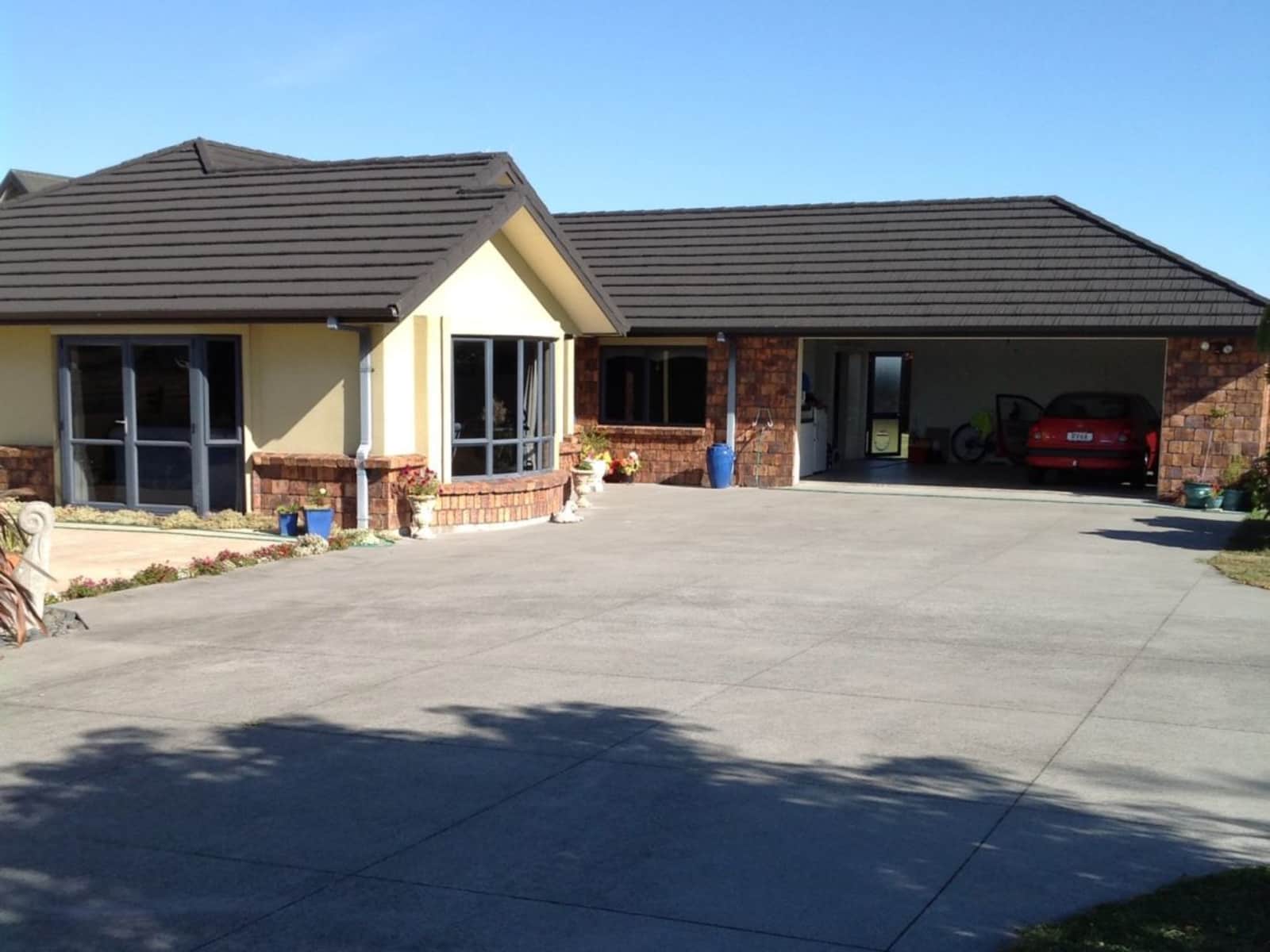 Housesitting assignment in Matamata, New Zealand