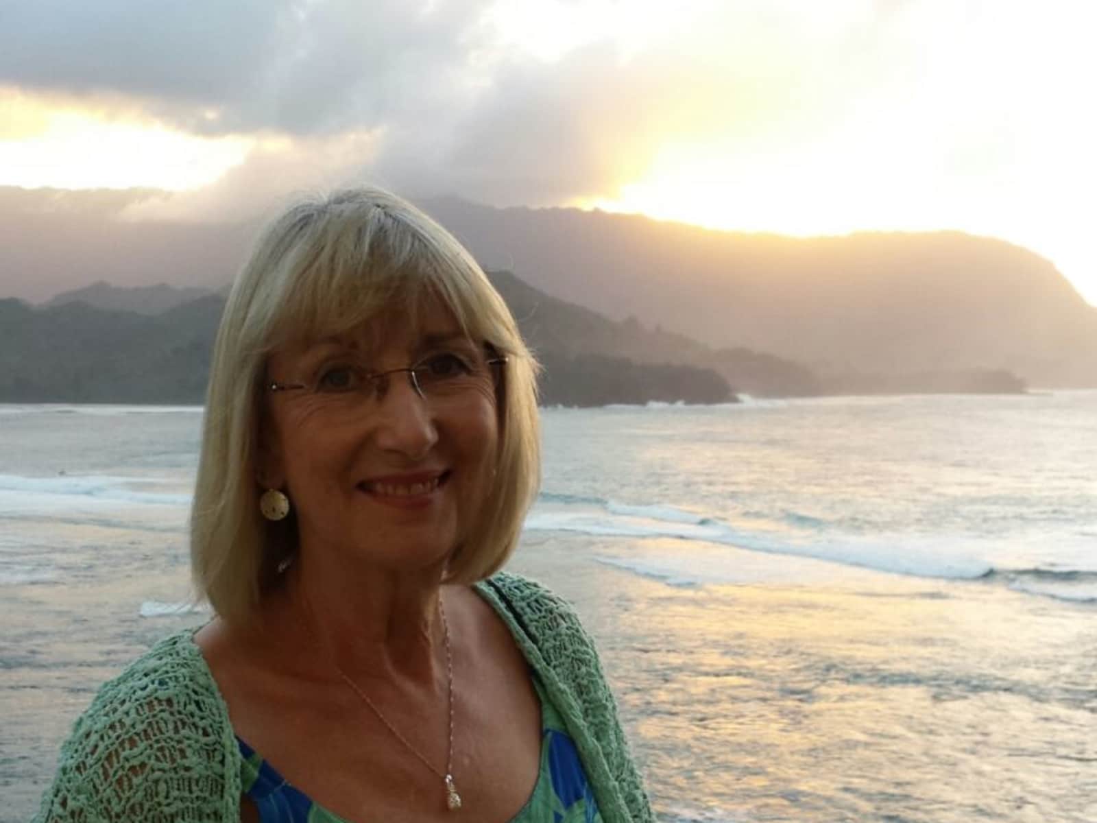 Lynn from Green Valley, Arizona, United States