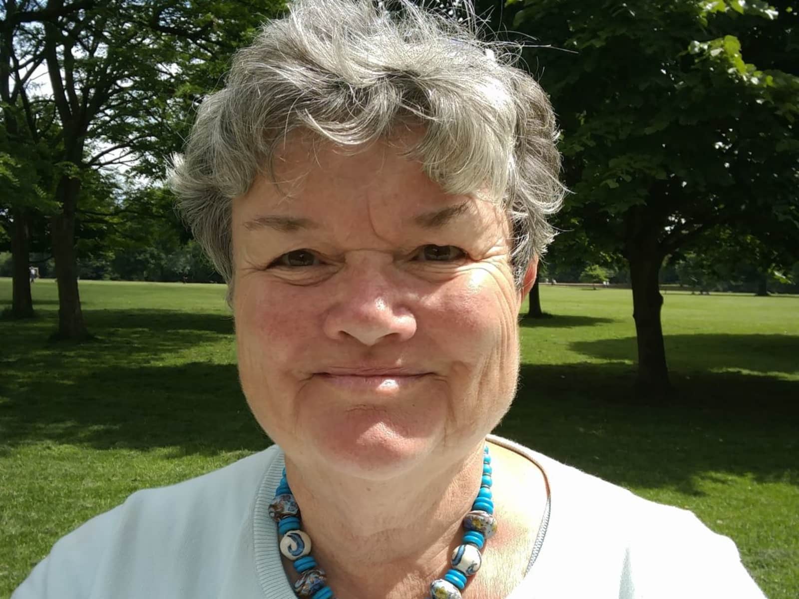 Caroline from Buckingham, United Kingdom