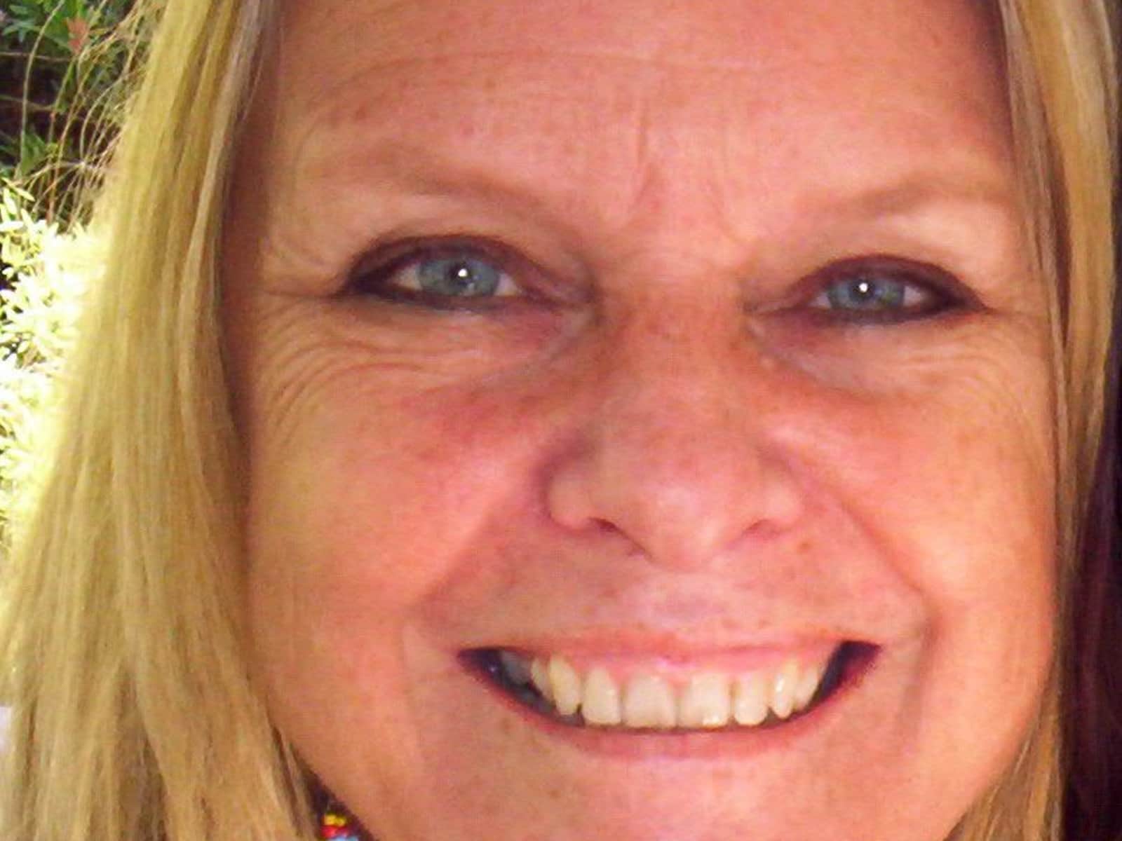 Sue from Edinburgh, United Kingdom