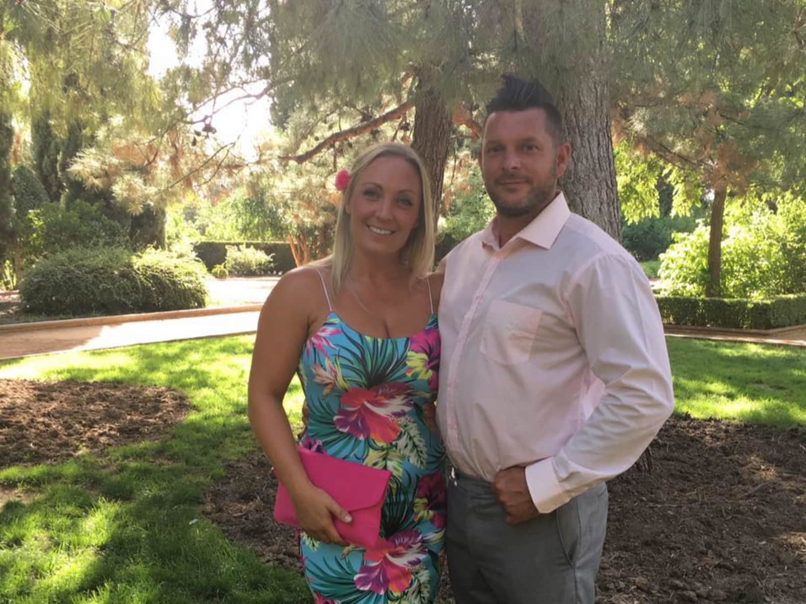 Louisa & Ross from Worthing, United Kingdom