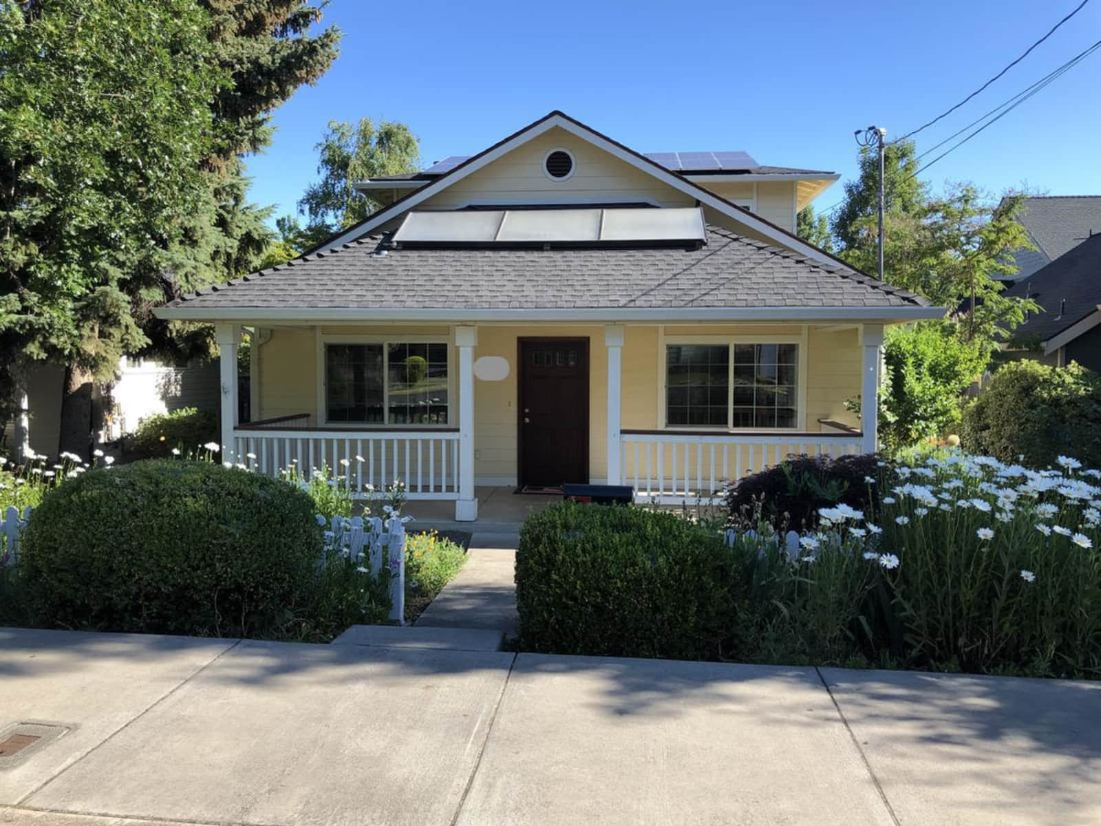 Housesitting assignment in Ashland, Oregon, United States