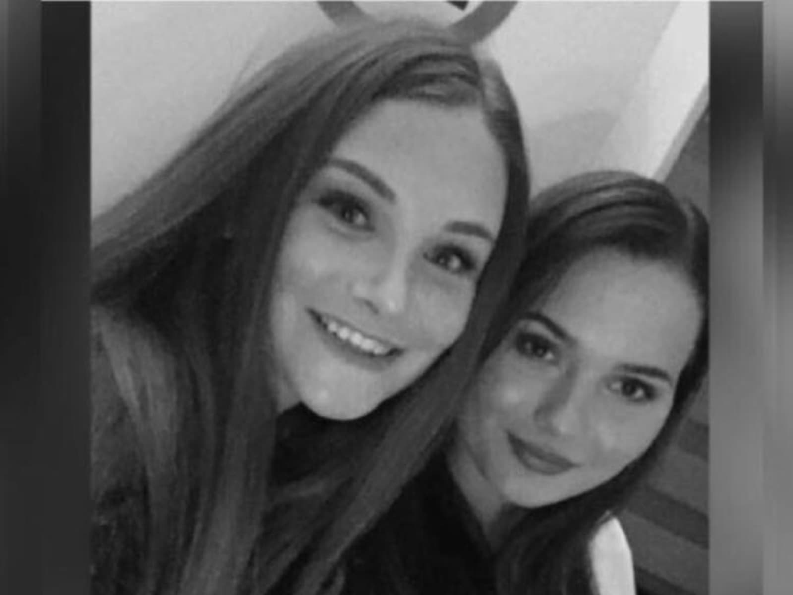 Bente & Demi from Oldenzaal, Netherlands