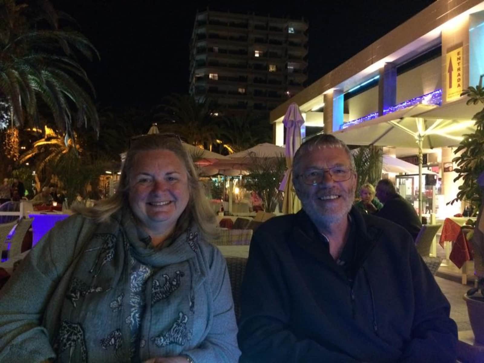 Alison & Robert from Leicester, United Kingdom