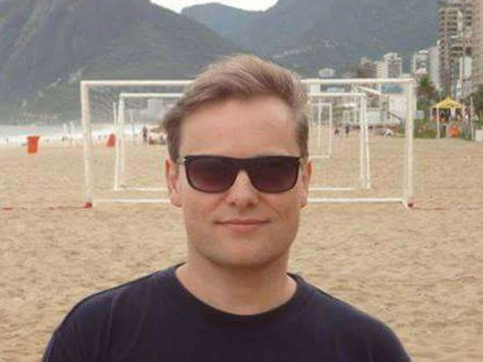 Andrew from Singapore, Singapore