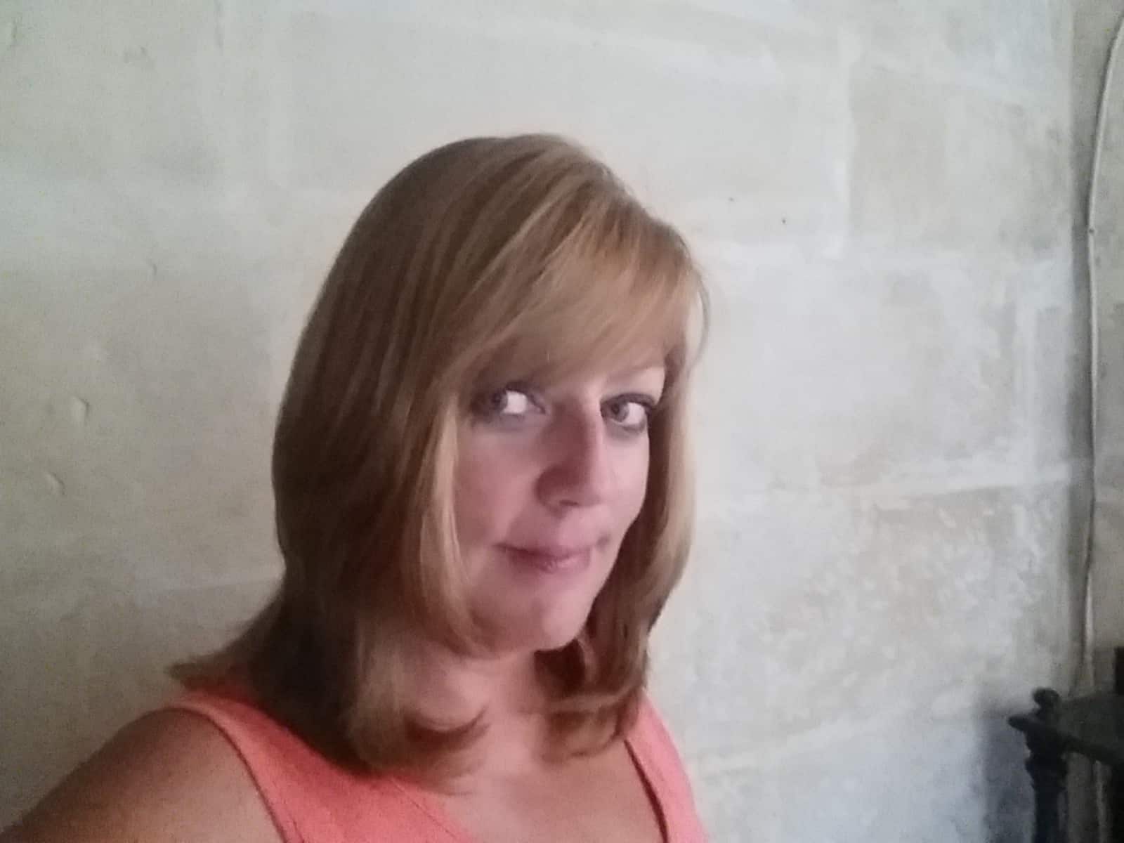Lisa from Sliema, Malta