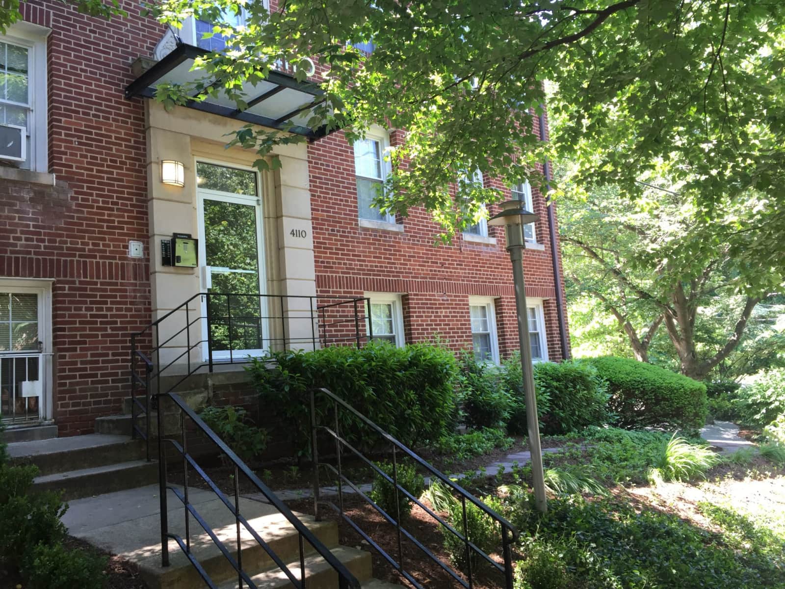 Housesitting assignment in Washington, D.C., Washington, D.C., United States