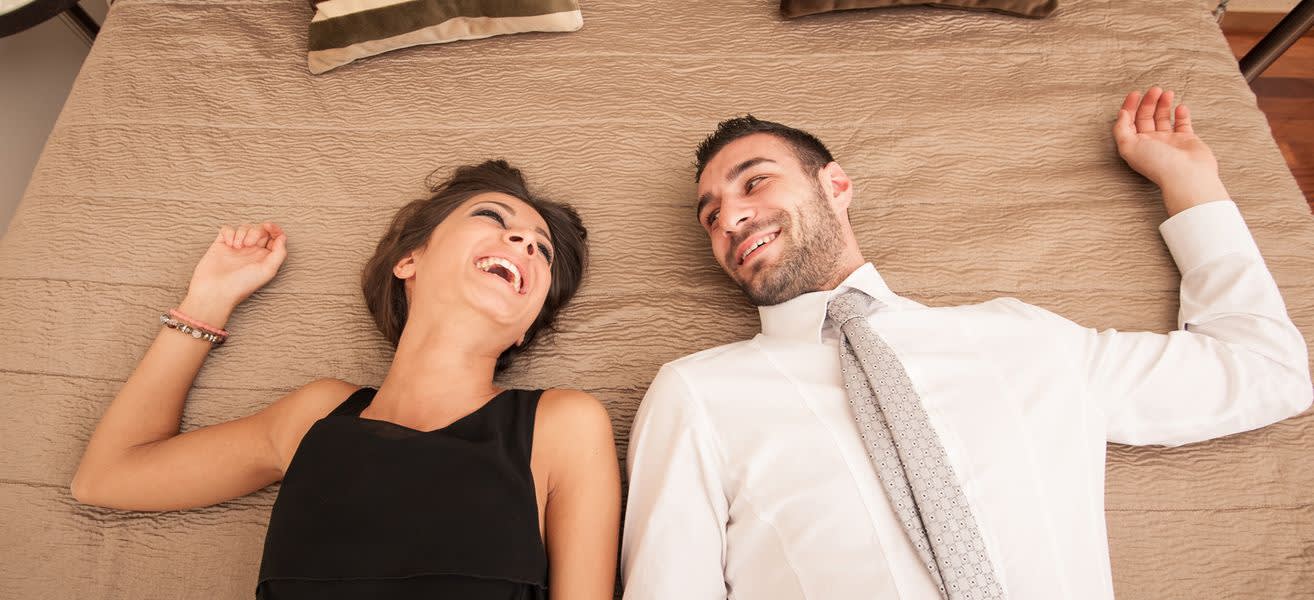 Oyo Or Stay Uncle Which One Is More Couple Friendly Know It All On Trustvardi Oyo, mmt, stayuncle etc., are generally recommended for unmarried couple for one or couple of however, virtually any hotel (including oyo) would be happy to have you stay that long, and you may. oyo or stay uncle which one is more