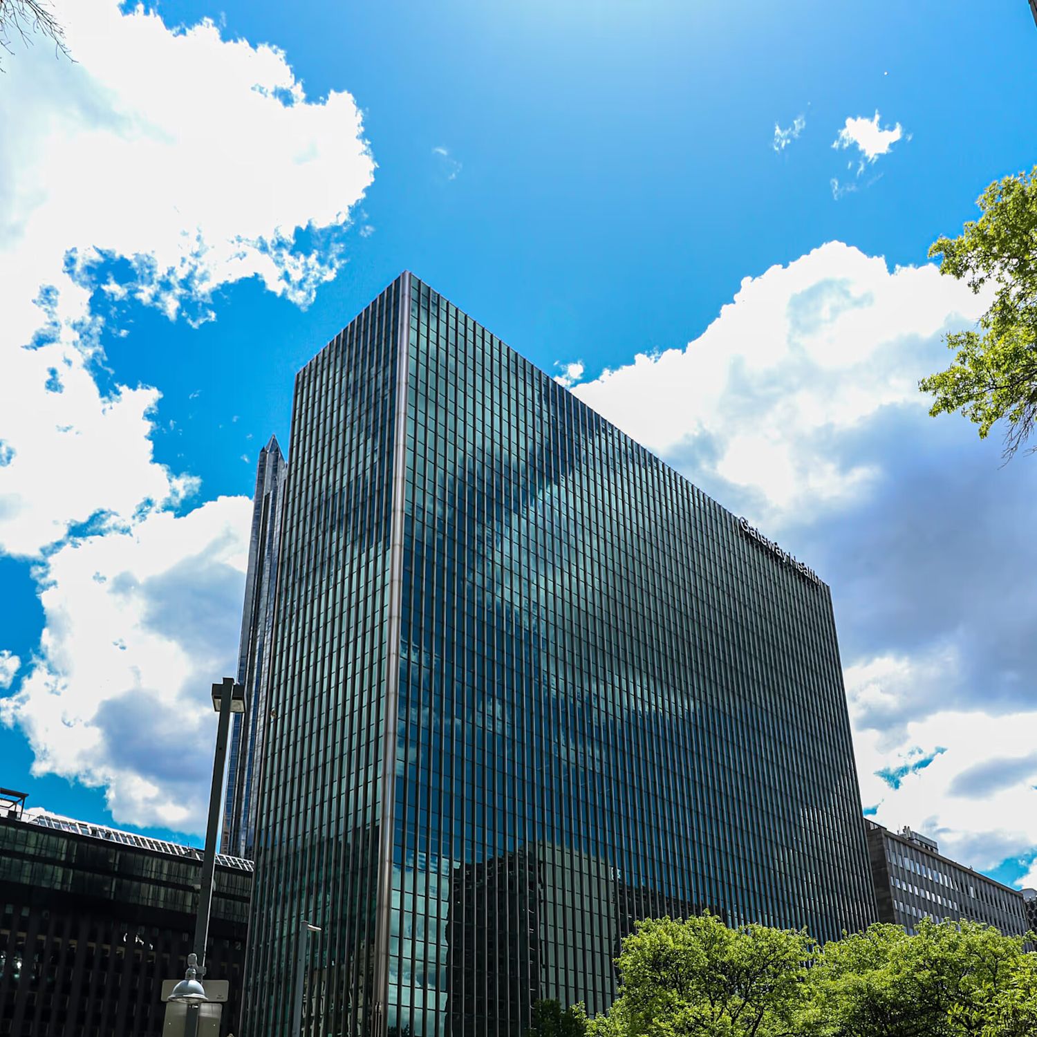 <p class="text-size-header-32"><strong>FOUR GATEWAY CENTER</strong></p><p class="text-size-subheader-24"><span class="text-size-subheader-24">444 Liberty Avenue</span></p> at Gateway Center - 420 Fort Duquesne Boulevard