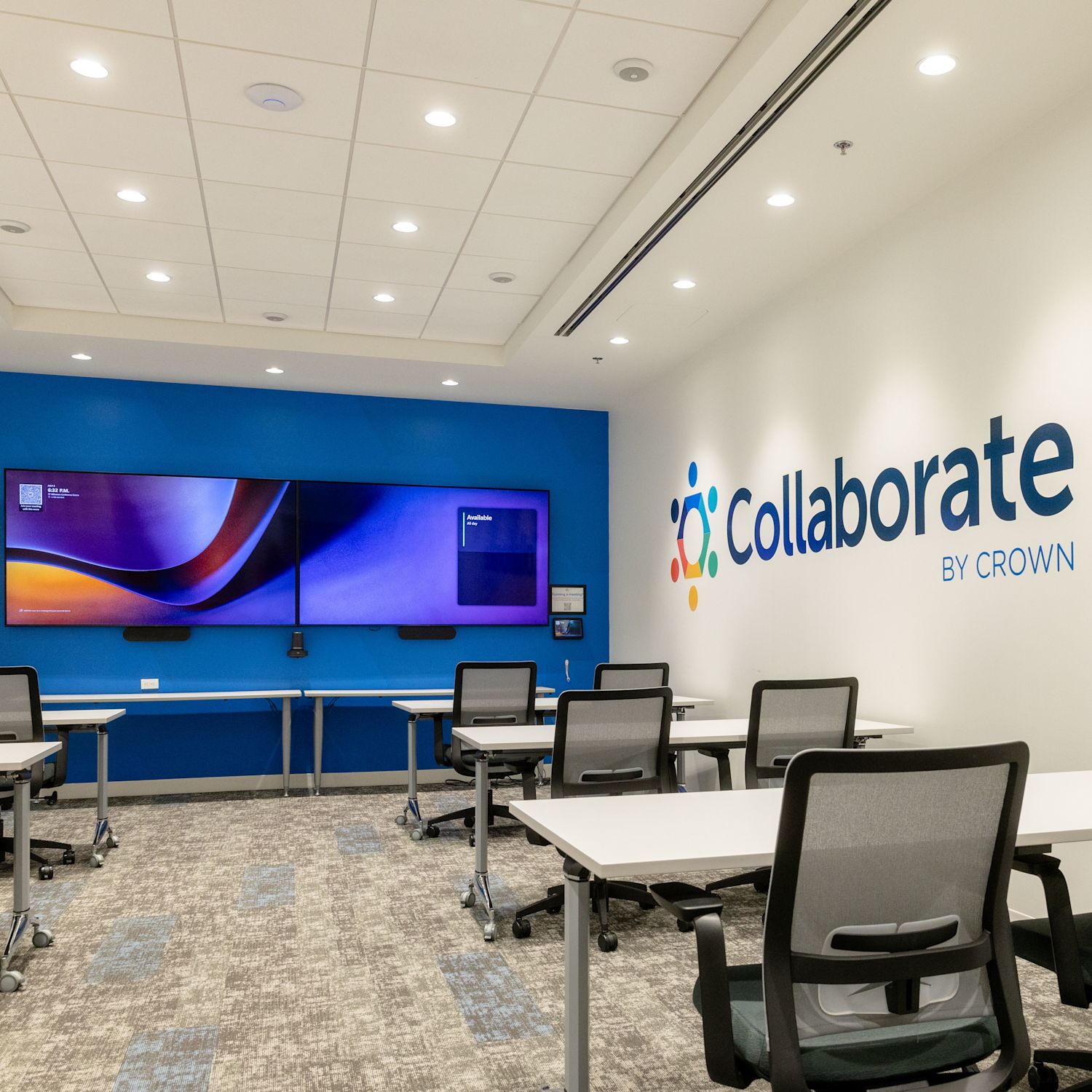 <p class="text-size-header-32"><span class="text-size-header-32">EVERYTHING YOU NEED</span></p> at Heartland Corporate Centre - 100 Milverton Drive, 90 & 110 Matheson Boulevard West